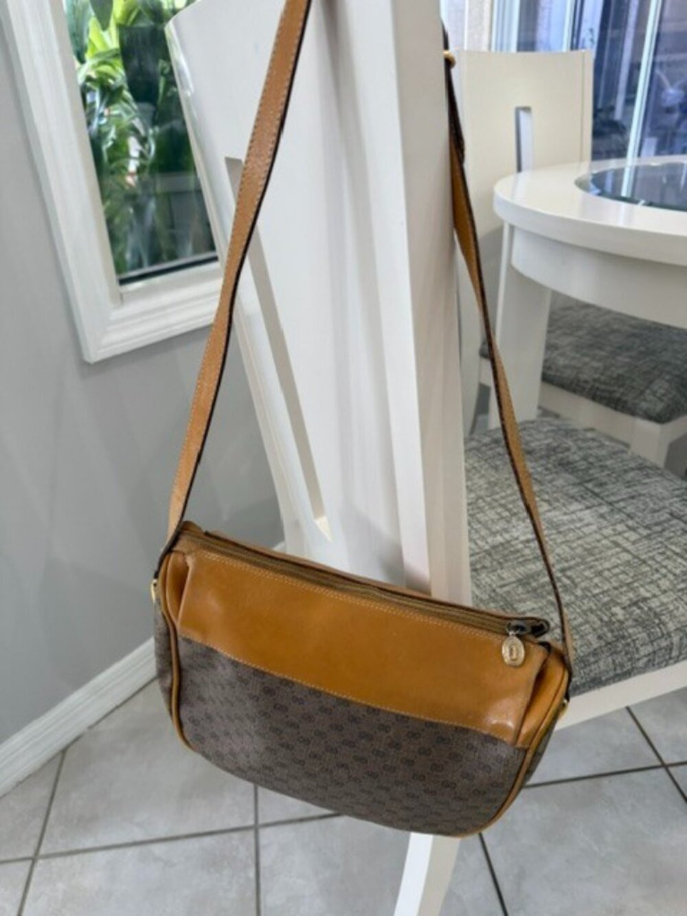 Gucci Micro GG Monogram Adjustable Shoulder Canvas Bag Beige Tan Crossbody Vtg - Picture 6 of 16